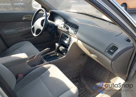 1997 Honda Accord Lx z USA, uszkodzony, nr VIN 1HGCD5634VA009898